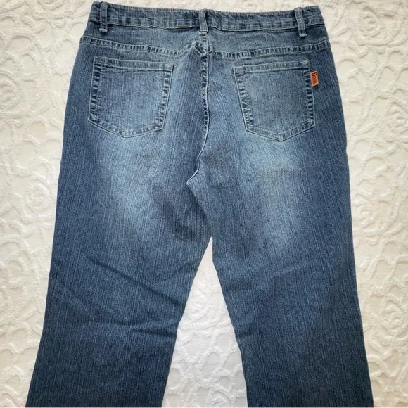 Vintage Daniel Y2K Floral Beaded Jeans - Picture 6 of 13